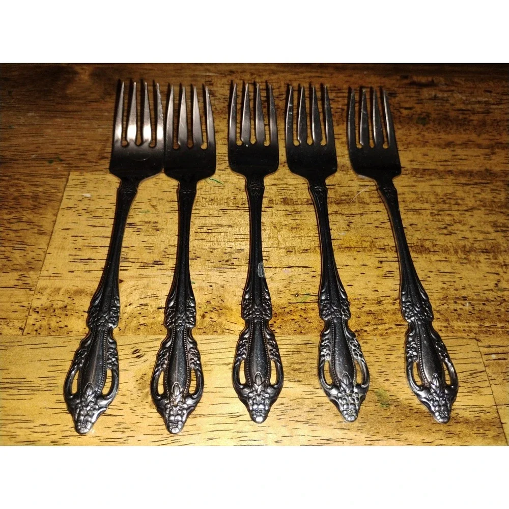 Oneida Raphael Set 5 Salad Forks Distinction Deluxe‎ Stainless Flatware